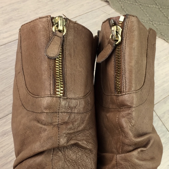 Guess Slouchy Leather Boots Heels 6 Wide Calf - Picture 8 of 8